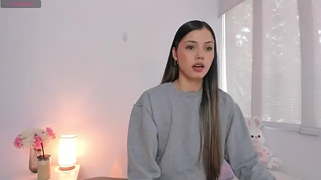 Brisa blue online show from 10-21-25, 04:51