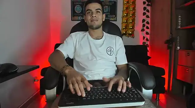 mikee scooth online show from 01-05-25, 02:27