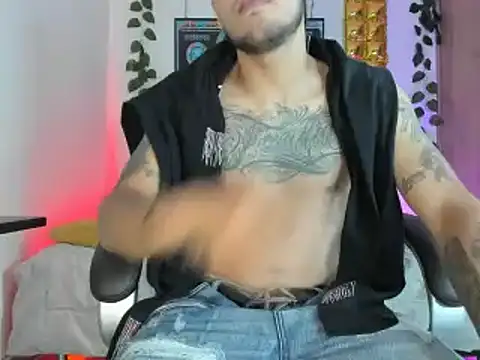 mikee scooth online show from 01-25-25, 09:57