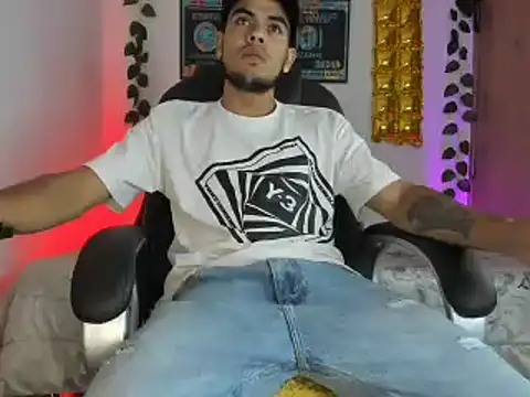 mikee scooth online show from 02-05-25, 09:07