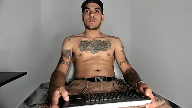 mikee scooth online show from 11-05-25, 12:21