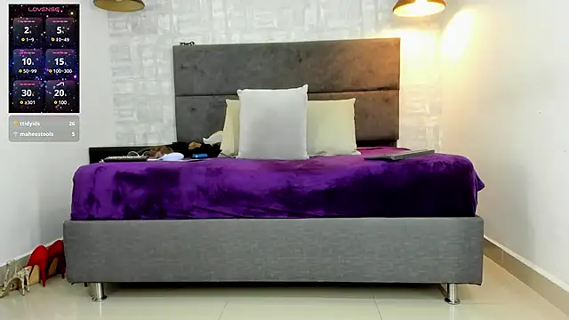 missnatash online show from 01-23-25, 04:04