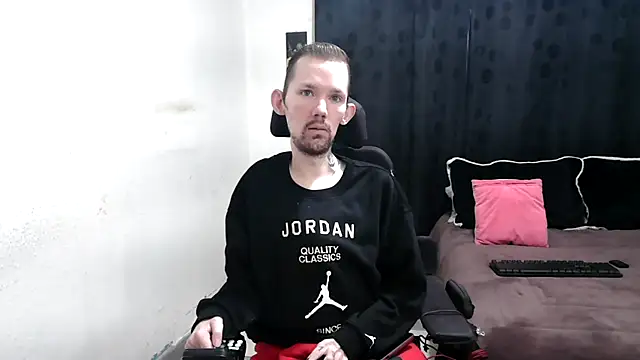 Snapshot of Sophia_and_Thomas chatting on 02-23-25, 09:44 Sophia and Thomas online show from 02-23-25, 09:44