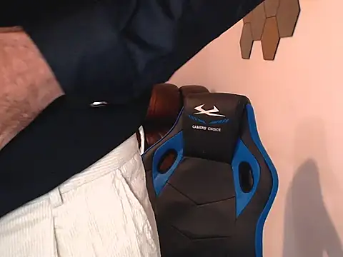 Leo 1617 online show from 10-09-25, 05:33