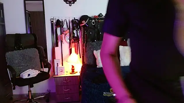 Snapshot of SamaraMartinez chatting on 11-07-25, 10:15 SamaraMartinez online show from 11-07-25, 10:15