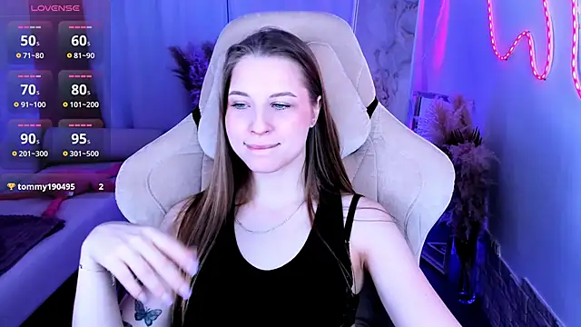 CuteMousee online show from 12-03-25, 06:21