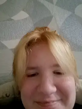 Snapshot of Java_fire chatting on 11-13-25, 12:37 Java fire online show from 11-13-25, 12:37