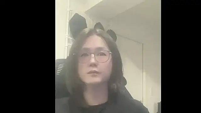 mel  mel online show from 10-28-25, 07:45