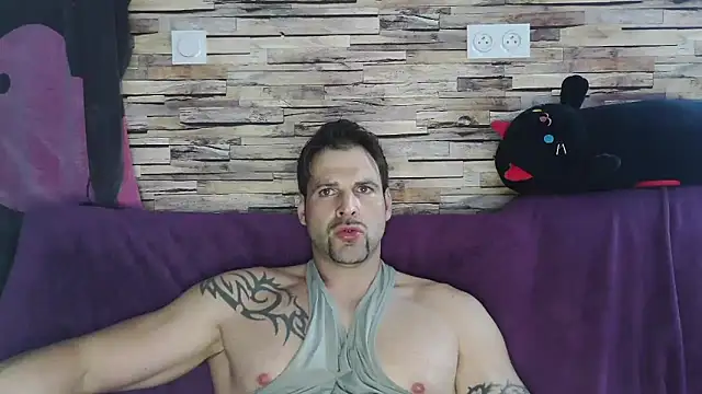 XxBigboybandxX online show from 02-21-25, 02:06