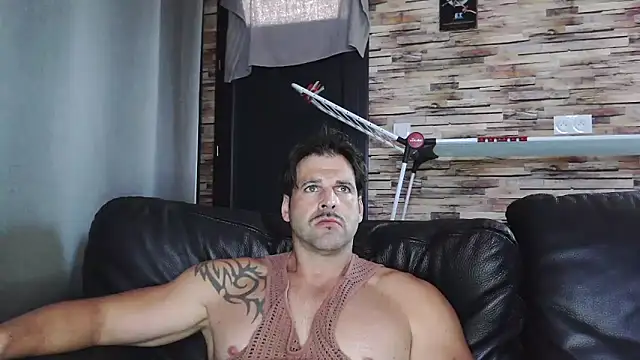 XxBigboybandxX online show from 09-30-25, 11:37