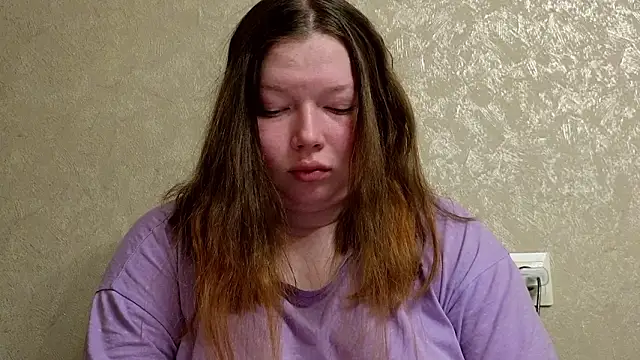 Snapshot of Blush_Lolaa chatting on 02-20-26, 04:07 Blush Lolaa online show from 02-20-26, 04:07
