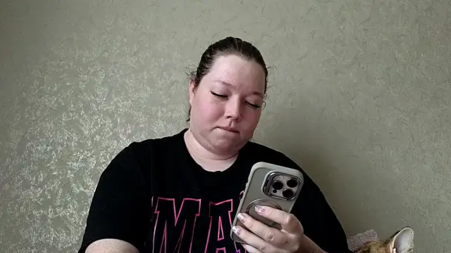 Snapshot of Blush_Lolaa chatting on 06-02-26, 10:50 Blush Lolaa online show from 06-02-26, 10:50