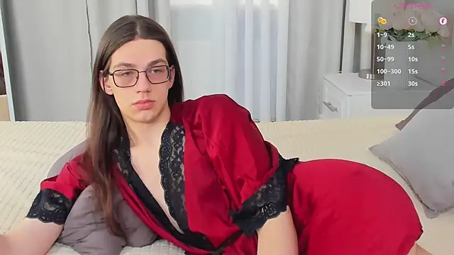 Snapshot of Alfreda_Mills chatting on 03-26-26, 10:43 Alfreda Mills online show from 03-26-26, 10:43