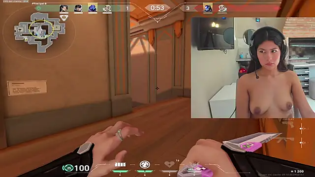 Snapshot of princesschini chatting on 12-05-24, 12:00 princesschini online show from 12-05-24, 12:00