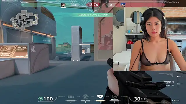 Snapshot of princesschini chatting on 12-10-24, 12:27 princesschini online show from 12-10-24, 12:27