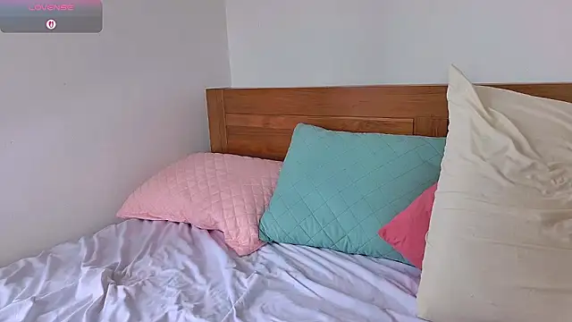 SashaStory online show from 11-14-25, 07:29