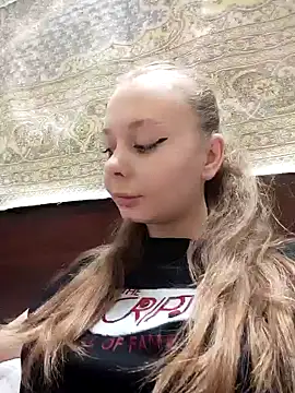 Ekaterina27 online show from 06-20-26, 09:12