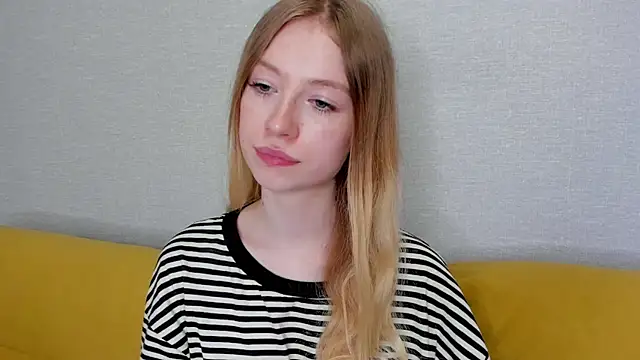 minidivaa  online show from 02-26-25, 07:16