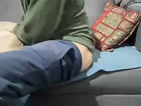 4small4inchlol online show from 12-14-24, 09:13