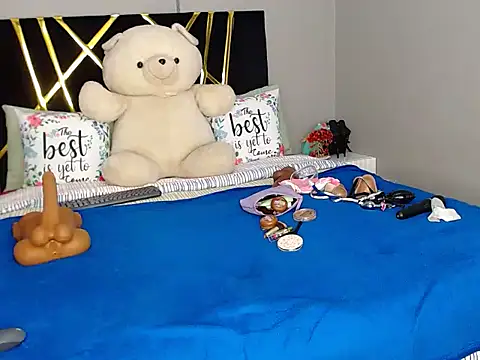 MissBigNipples online show from 10-22-25, 03:07