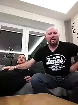 Snapshot of two_gays chatting on 11-08-25, 09:13 two gays online show from 11-08-25, 09:13