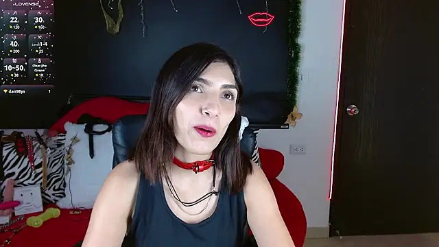 Carolaine69  online show from 12-09-24, 06:03