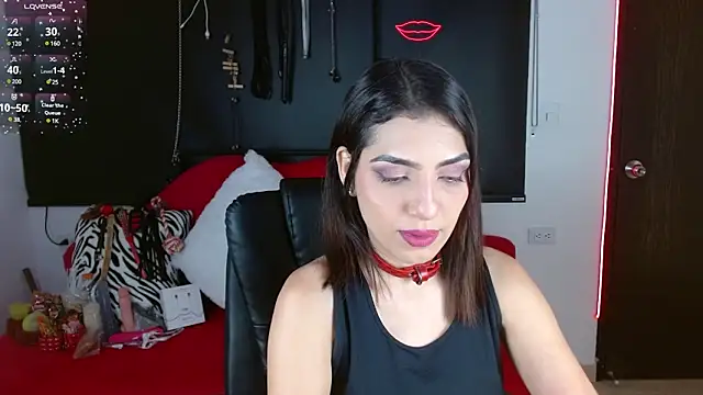 Carolaine69  online show from 01-07-25, 02:19
