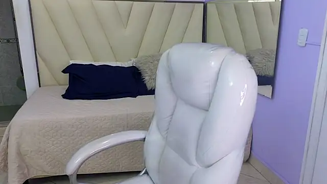 Sexy paradise18  online show from 12-31-24, 07:31