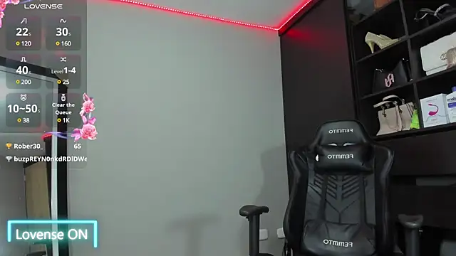 Snapshot of MeganDaviees chatting on 02-28-25, 08:09 MeganDaviees online show from 02-28-25, 08:09