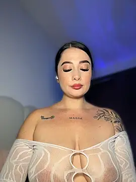 Libia James online show from 07-08-26, 01:43