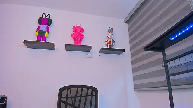 Snapshot of Gangster_Girl chatting on 10-16-25, 03:07 Gangster Girl online show from 10-16-25, 03:07