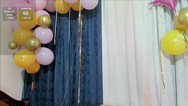 Snapshot of Rachel_Dubois chatting on 02-06-25, 03:16 Rachel Dubois online show from 02-06-25, 03:16