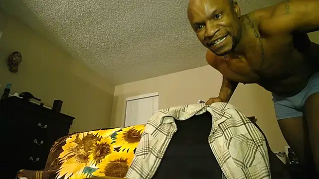 SexxyreddMale online show from 03-02-25, 10:14