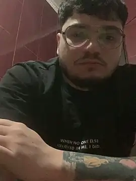 Snapshot of nik99xxx chatting on 01-15-25, 08:16 nik99xxx online show from 01-15-25, 08:16