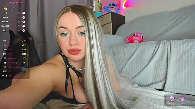 Maya Willis online show from 03-11-25, 11:12