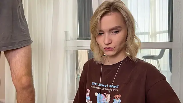 Adelovenick online show from 11-19-25, 08:47