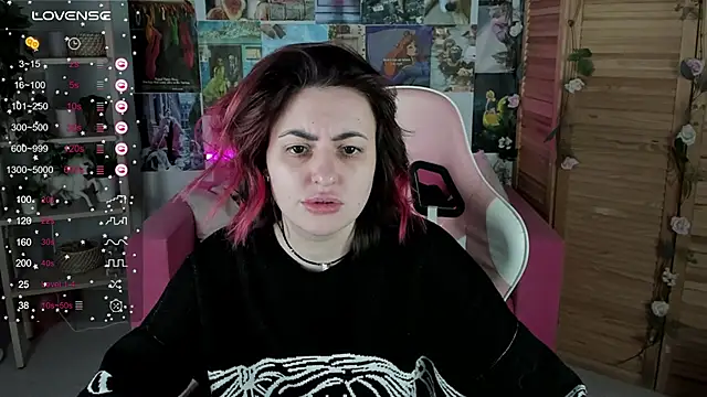 Lana  May online show from 01-16-25, 11:48