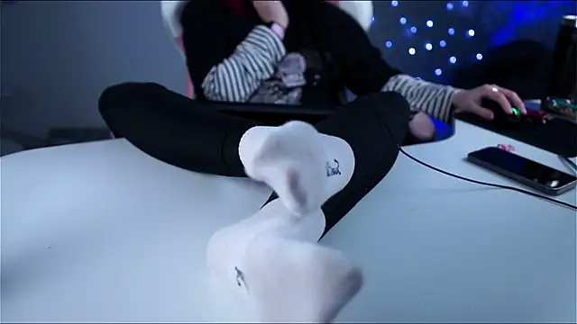 Lana  May online show from 03-12-25, 02:12