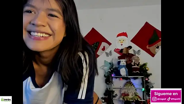 meganthompsonn22 online show from 12-01-25, 06:46