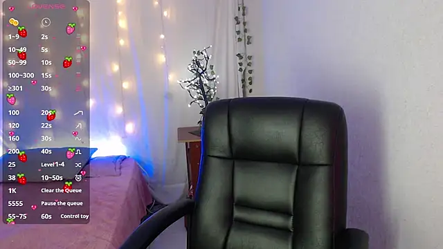 mixie cute online show from 01-17-25, 08:55