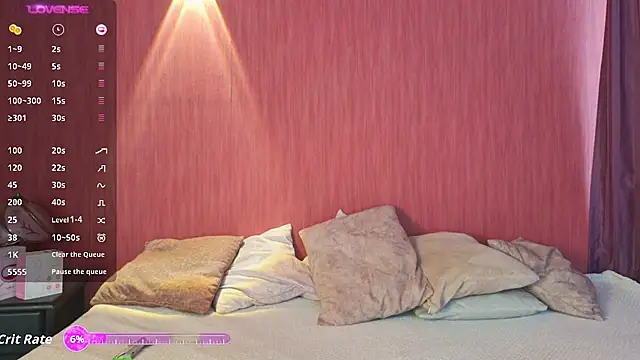 EmiGomez  online show from 09-15-25, 12:05