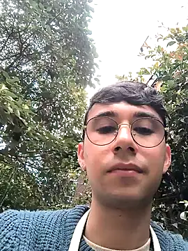 Snapshot of cameron_cum chatting on 01-10-25, 04:41 cameron cum online show from 01-10-25, 04:41