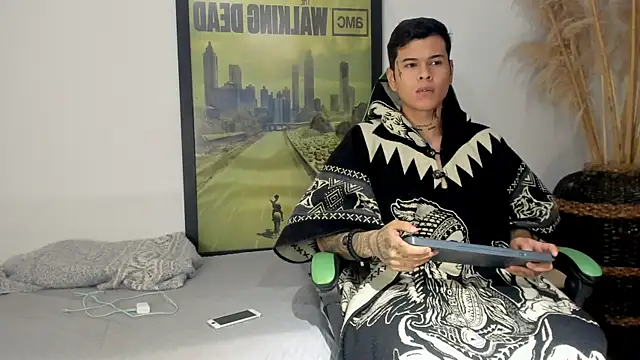 Snapshot of jamesinked_ chatting on 01-06-26, 08:01 jamesinked online show from 01-06-26, 08:01