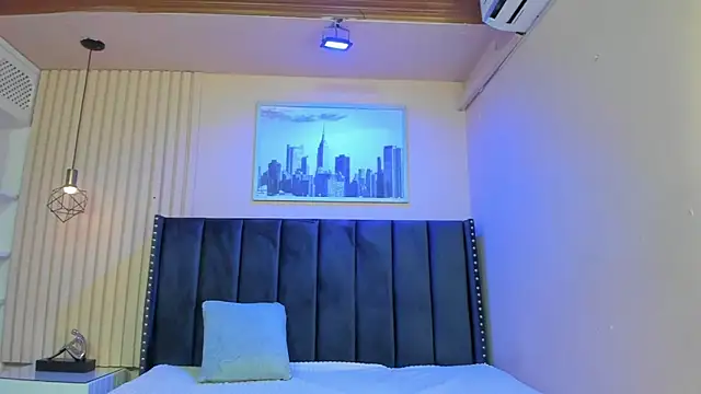 viiolett lee online show from 03-27-26, 08:41