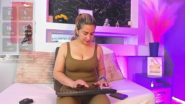 Snapshot of Cinthya_mjs chatting on 03-21-26, 12:21 Cinthya mjs online show from 03-21-26, 12:21