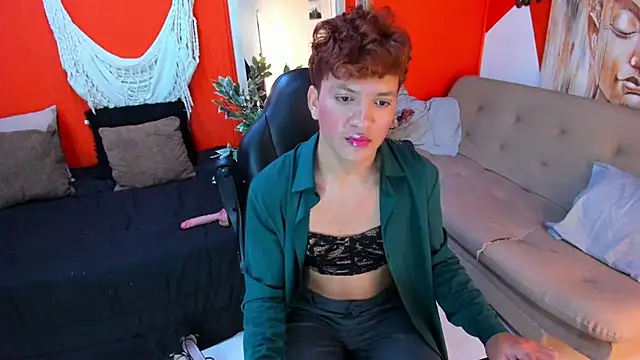 Snapshot of aslyhernandez_7 chatting on 04-18-26, 07:07 aslyhernandez 7 online show from 04-18-26, 07:07
