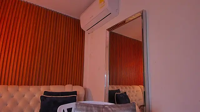 RosarioCruzz online show from 03-05-26, 12:12