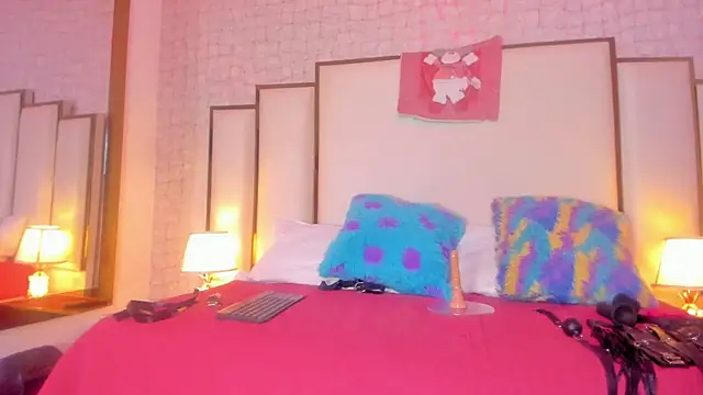 Victoriaa millers online show from 12-29-24, 12:52