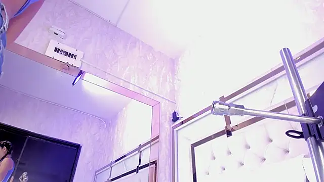 Victoriaa millers online show from 06-14-26, 11:45