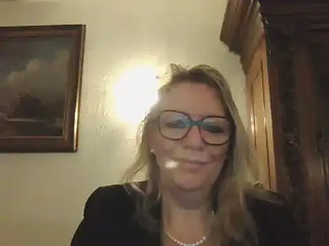 Silkesquirt online show from 12-02-24, 07:36